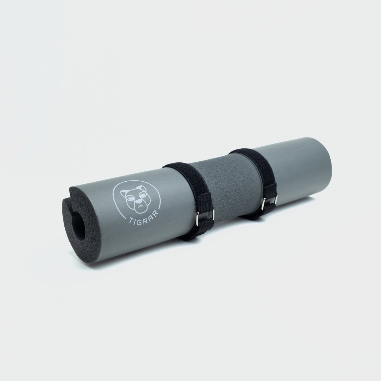 Grijze Tigrar squat pad met stevige klittenband bevestiging, op grijze achtergrond